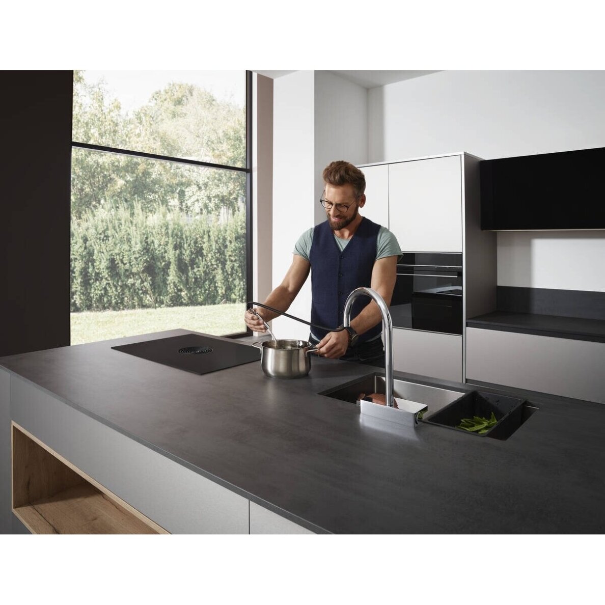 Hansgrohe Aquno Select M81 73831000 virtuvinis maišytuvas 4 Hansgrohe Aquno Select M81 73831000 virtuvinis maišytuvas 4