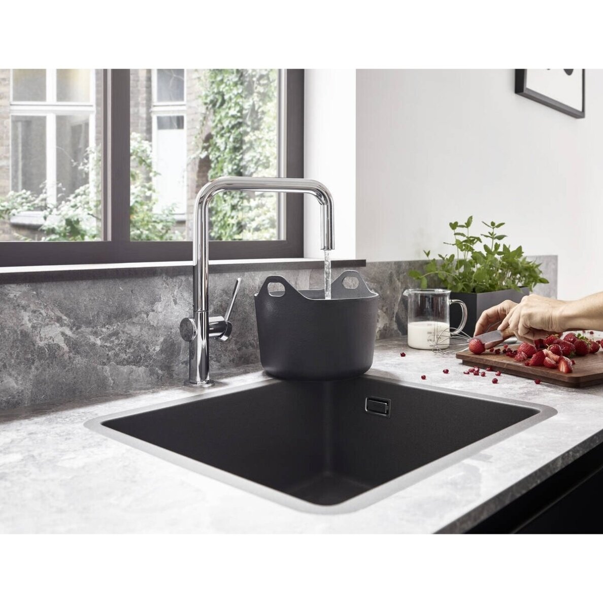 Hansgrohe Talis M54 72806000 virtuvinis maišytuvas Hansgrohe Talis M54 72806000 virtuvinis maišytuvas