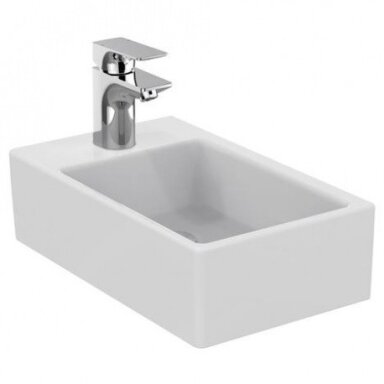 Ideal Standard Strada mažas pakabinamas praustuvas 450x270 Ideal Standard Strada mažas pakabinamas praustuvas 450x270