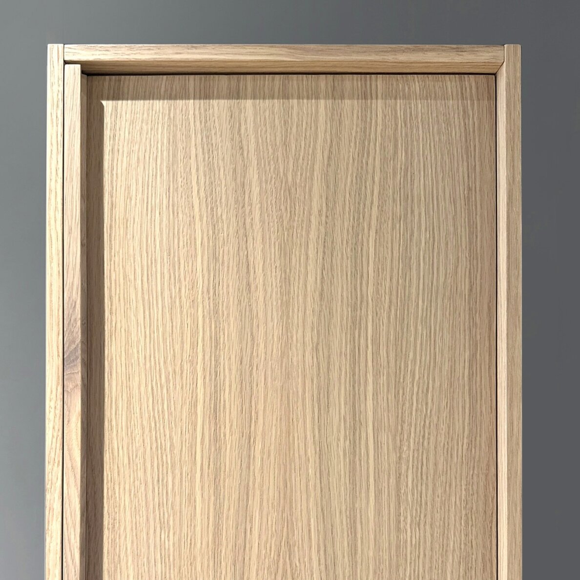 Kamė HOME ūkinė spintelė 37 × 159 cm 4 Kamė HOME ūkinė spintelė 37 × 159 cm 4