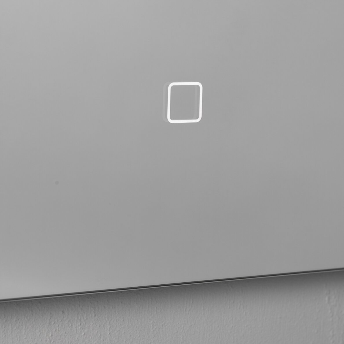 Kamė MINI veidrodis su LED apšvietimu 36 × 90 cm 4