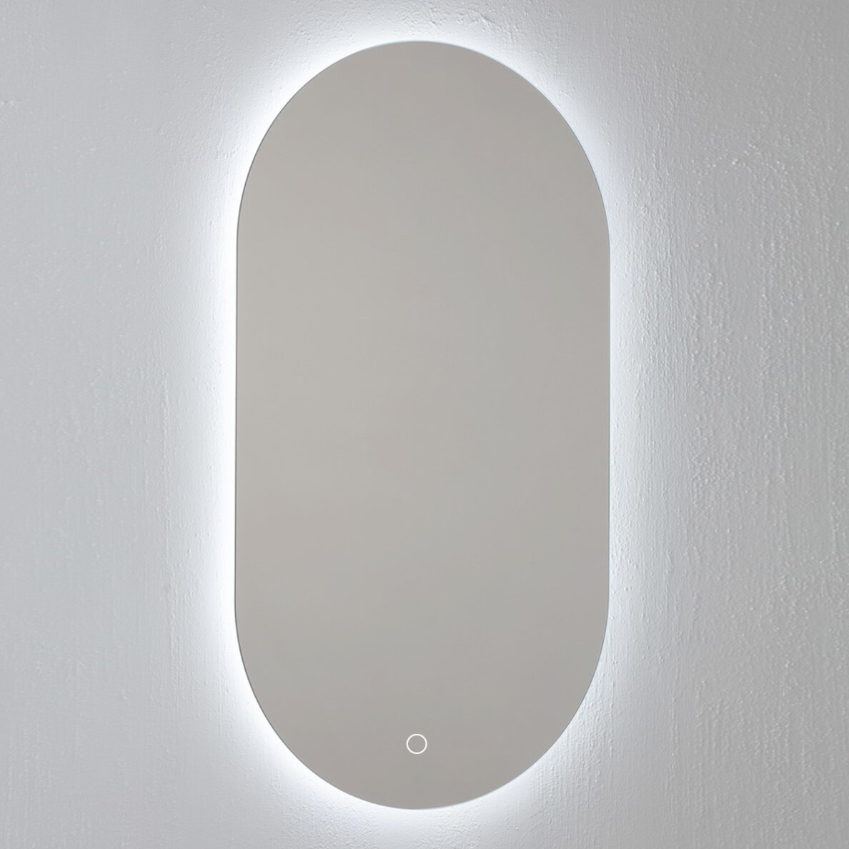 Kamė OVAL veidrodis su LED apšvietimu 50 × 90 cm 1 Kamė OVAL veidrodis su LED apšvietimu 50 × 90 cm 1