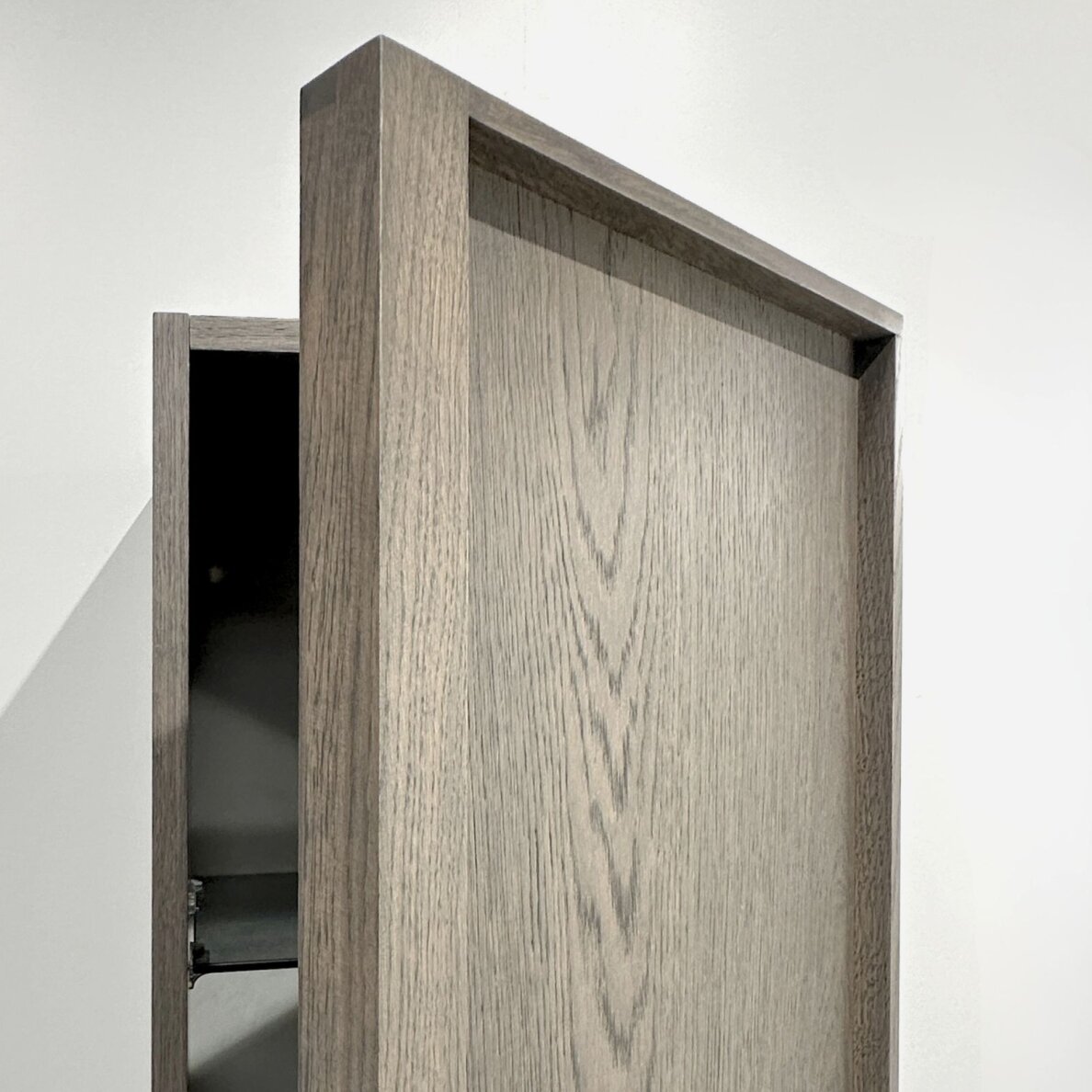 Kamė SOLE ūkinė spintelė 35 × 150 cm 1