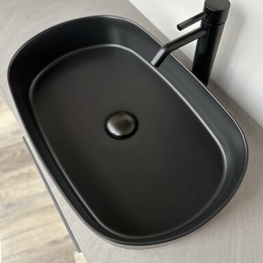 Kamė VESSEL pastatomas keraminis praustuvas, matinis juodas Kamė VESSEL pastatomas keraminis praustuvas, matinis juodas