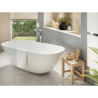 Villeroy & Boch Theano laisvai pastatoma akrilinė vonia 155x75 cm